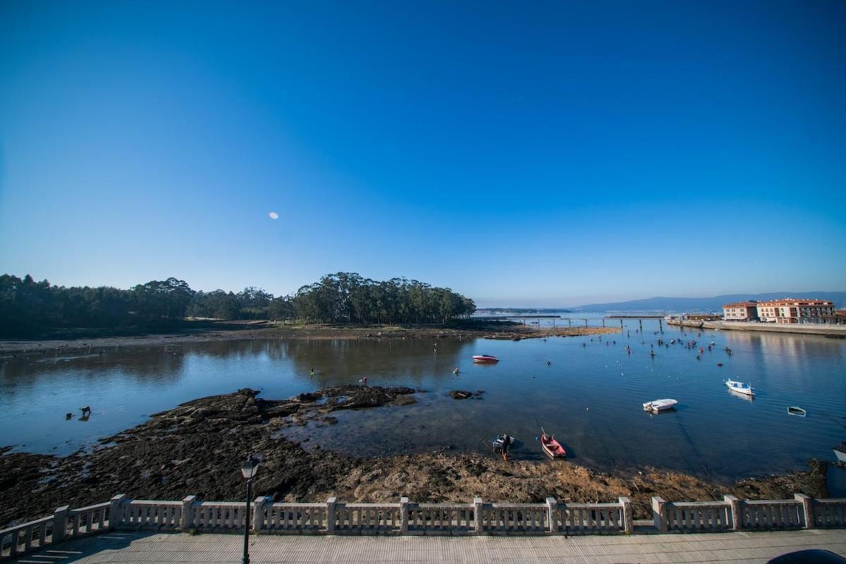 Apartamento Centrico Con Vistas Al Mar Vilanova de Arousa Zewnętrze zdjęcie
